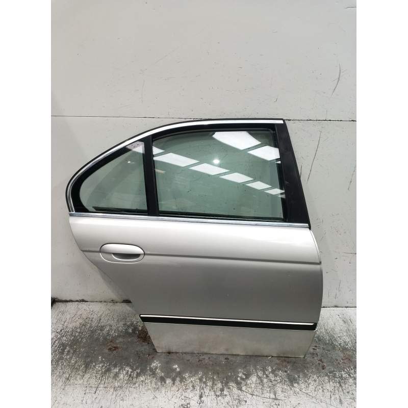 Recambio de puerta trasera derecha para bmw 5 (e39) 530 d referencia OEM IAM  4P 2000