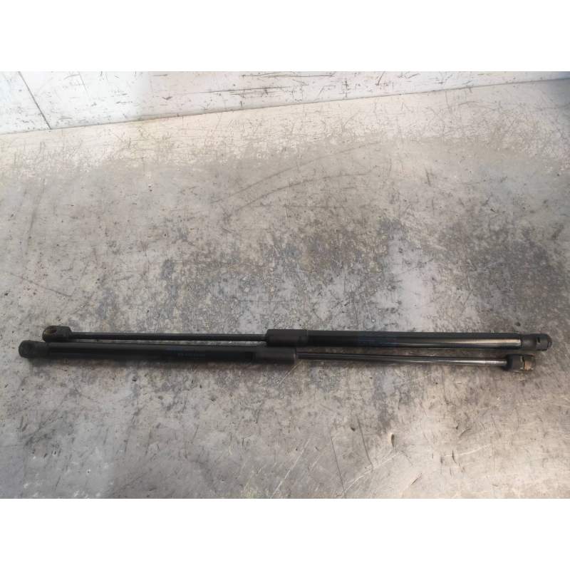 Recambio de amortiguadores maletero / porton para volkswagen polo (6c1) 1.4 tdi referencia OEM IAM 6R6827550A  