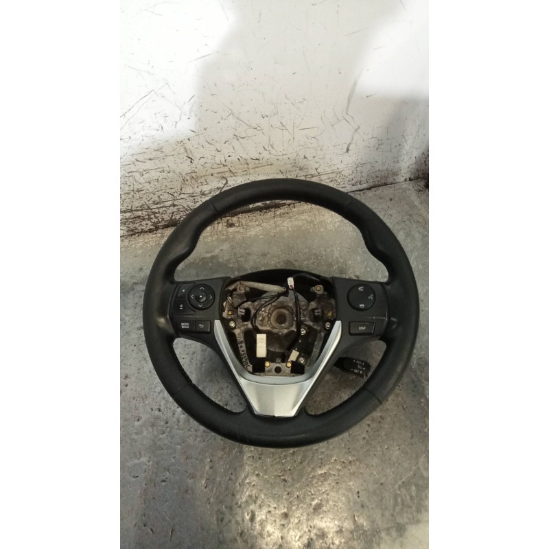 Recambio de volante para toyota auris touring sports (e18) 1.8 16v cat (híbrido) referencia OEM IAM 622837800  