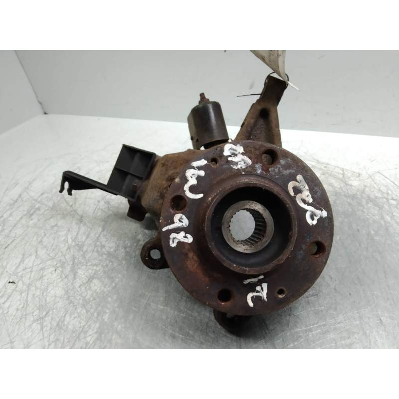 Recambio de mangueta delantera izquierda para peugeot 206 berlina referencia OEM IAM  18G 1998