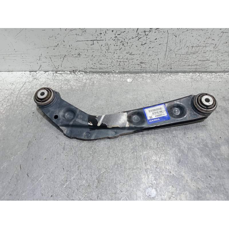 Recambio de brazo suspension superior trasero derecho para volvo v60 cross country pro awd referencia OEM IAM 31360584  