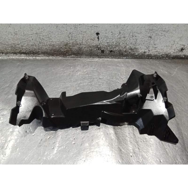 Recambio de moldura para bmw f (801cc - ) f 900 xr (4r90) referencia OEM IAM 8403904 19593510 4663