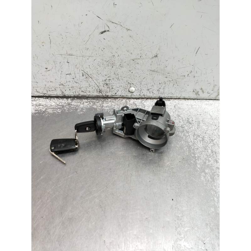 Recambio de conmutador de arranque para opel corsa d essentia referencia OEM IAM   2006