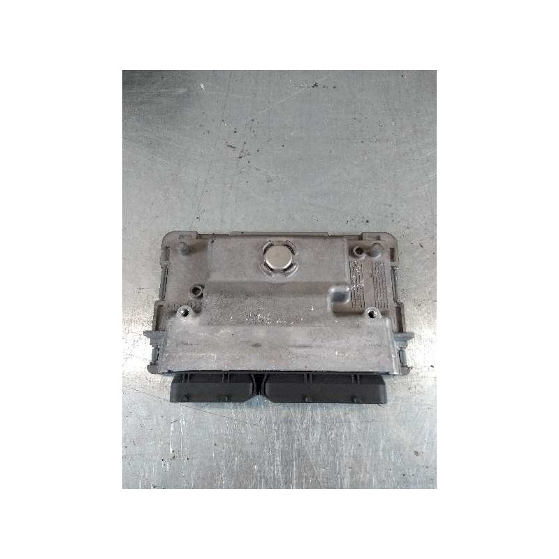 Recambio de centralita motor uce para seat ibiza (6j5) emoción referencia OEM IAM 5WA11008 03E906019R 03E906109E SIMOS111