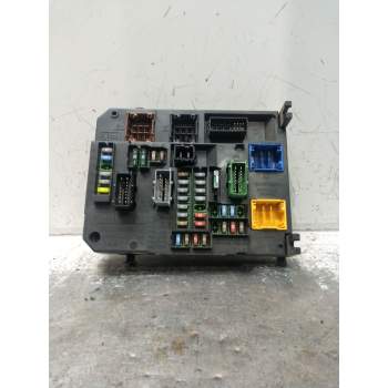 CAJA RELES / FUSIBLES 9665547480 S180121003F BSIQ0300