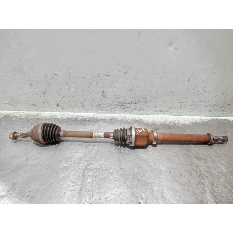 Recambio de transmision delantera derecha para renault clio iii confort dynamique referencia OEM IAM 8200499586 1.5DCi 2005
