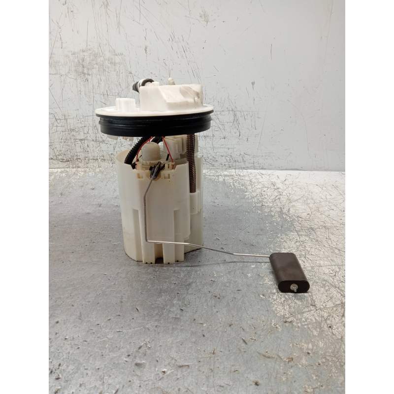Recambio de bomba combustible para ford fiesta (ccn) trend referencia OEM IAM C1B19H307BC 0580200175 2012