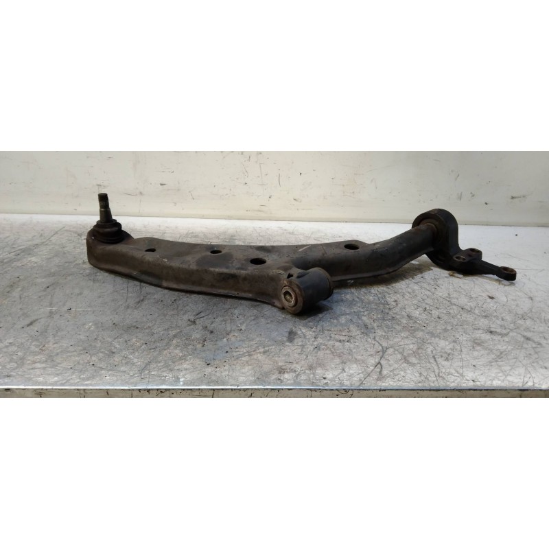 Recambio de brazo suspension inferior delantero izquierdo para nissan almera (n16/e) acenta referencia OEM IAM   