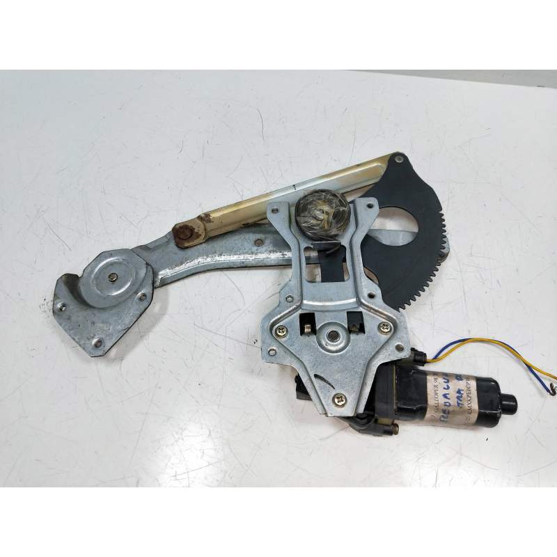 Recambio de elevalunas trasero derecho para mitsubishi galloper (hyundai) 2.5 turbodiesel referencia OEM IAM F00S1A2146 HR805960