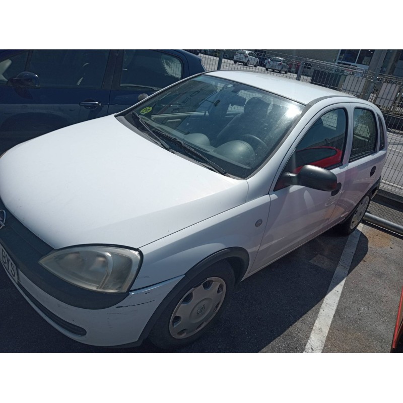 opel corsa c del año 2002