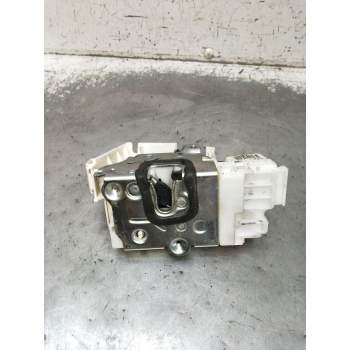 MOTOR CIERRE CENTRALIZADO DELANTERO DERECHO 1697202835Q22 5P 2005