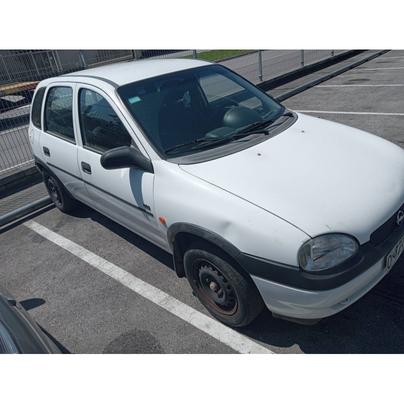 opel corsa b del año 1997