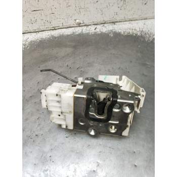MOTOR CIERRE CENTRALIZADO DELANTERO IZQUIERDO 1697202535Q2 5P 2005