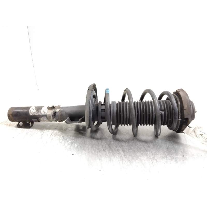 Recambio de amortiguador delantero derecho para volkswagen fox (5z1) básico referencia OEM IAM   