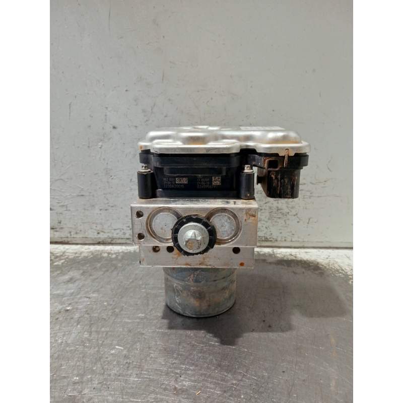 Recambio de abs para mercedes-benz clase c (w206) c 220 d referencia OEM IAM 0265956797 0265295990 A2239002823