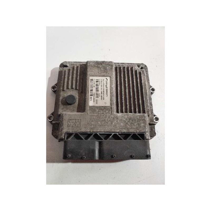 Recambio de centralita motor uce para fiat doblo i cargo 1.3 jtd basis furgón techo alto referencia OEM IAM 51805371 MJD6F3D4 71