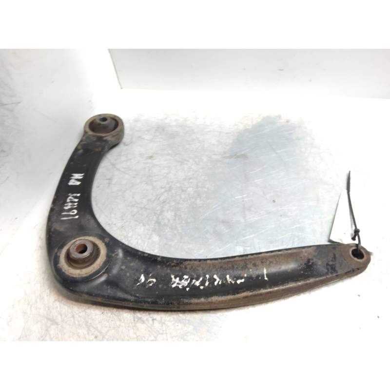 Recambio de brazo suspension inferior delantero derecho para peugeot partner kombi outdoor referencia OEM IAM   