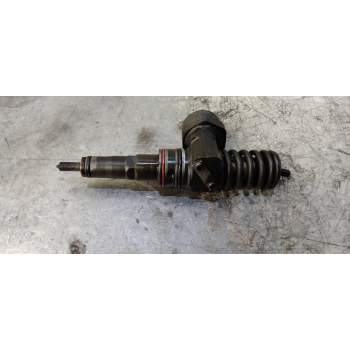 INYECTOR 038130073 0414720015 