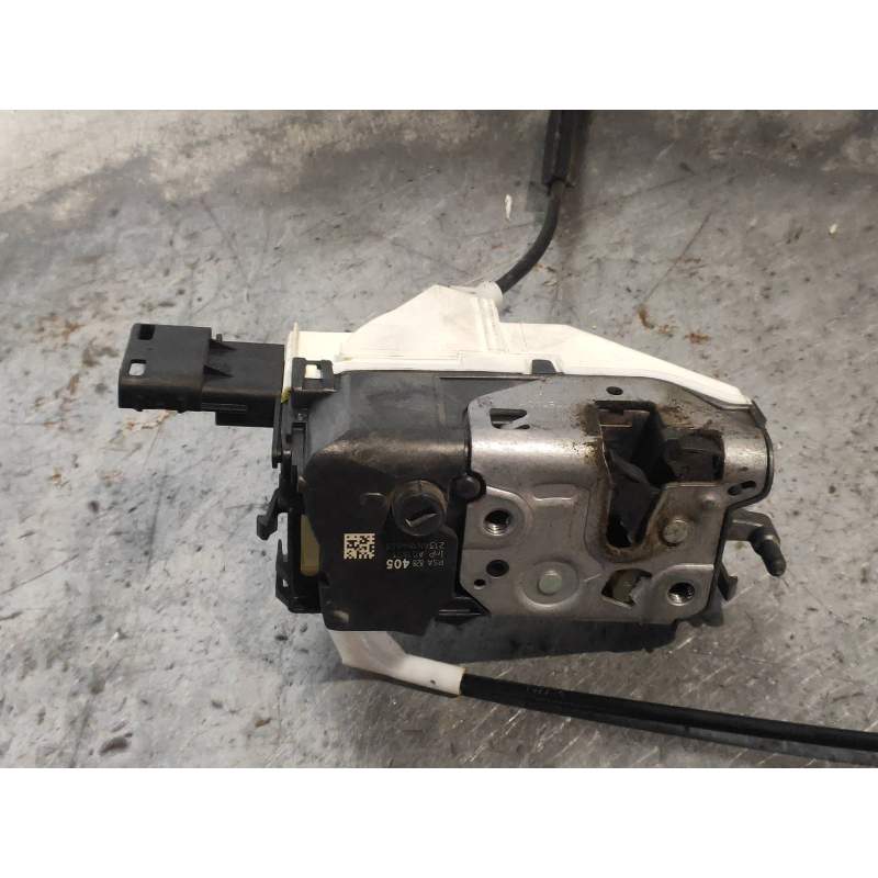 Recambio de motor cierre centralizado delantero derecho para peugeot partner kombi active referencia OEM IAM 828405  