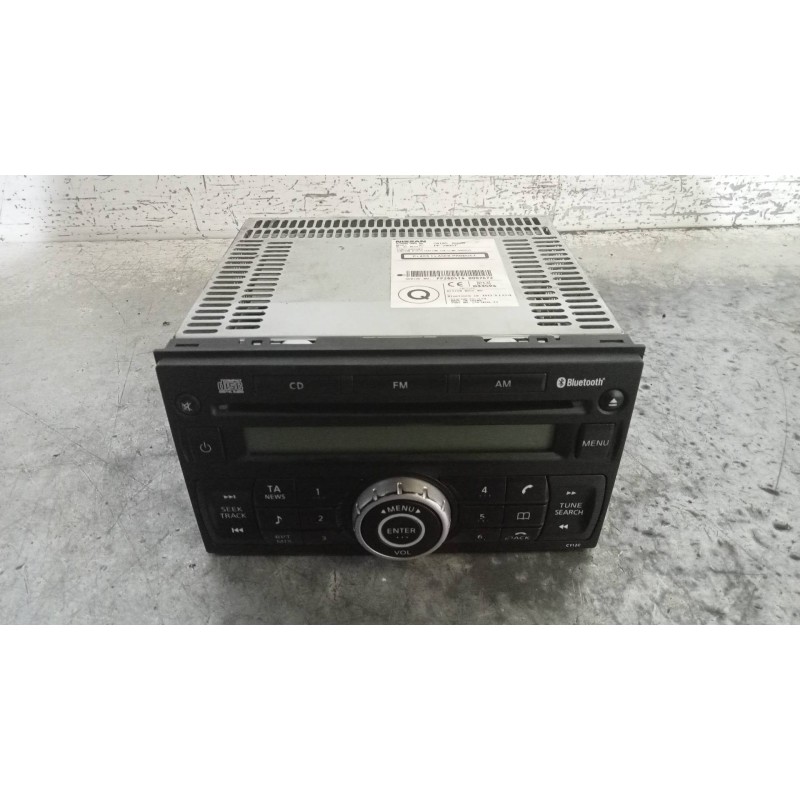 Recambio de sistema audio / radio cd para nissan x-trail (t31) le referencia OEM IAM 28185JH120  