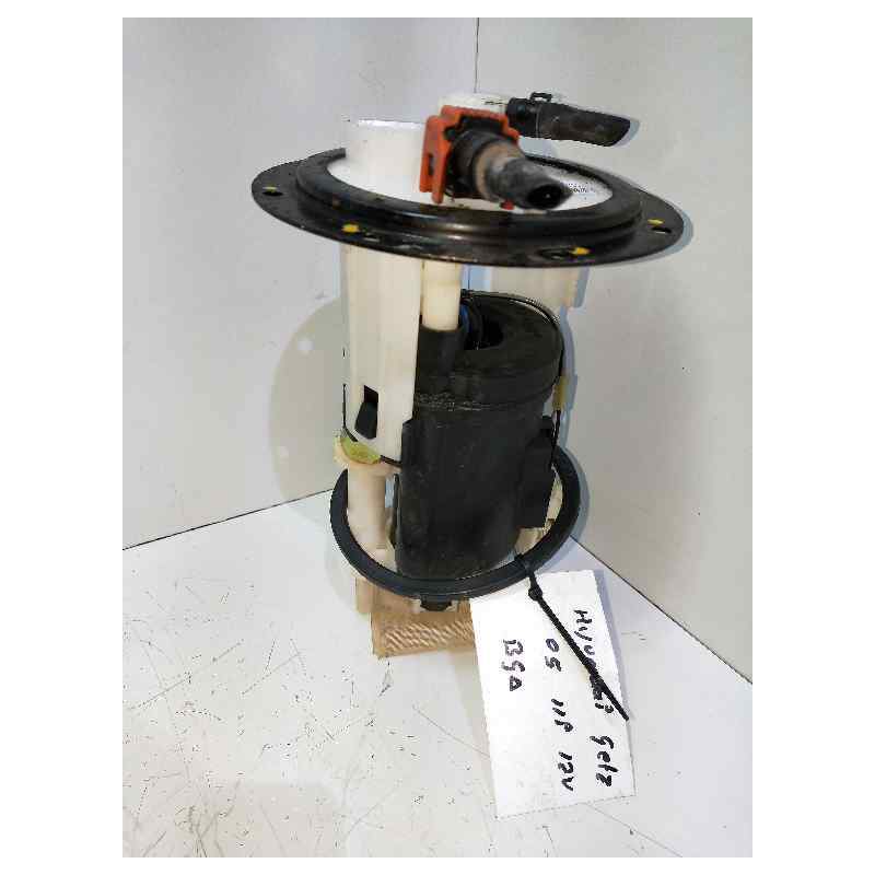 Recambio de bomba combustible para hyundai getz (tb) 1.1 referencia OEM IAM 311101C010 083001100 DENSO AFORADOR