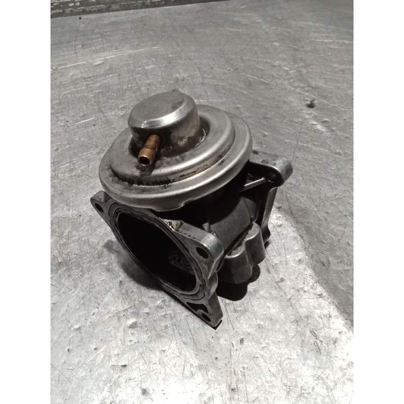Recambio de valvula egr para dodge caliber s referencia OEM IAM 038131501AN 087720011 2006