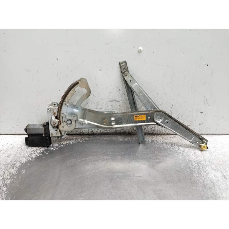 Recambio de elevalunas delantero derecho para peugeot 406 coupe (s1/s2) referencia OEM IAM ZU3140200 COUPE 1999