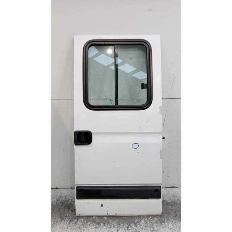 Recambio de puerta trasera derecha para renault trucks mascott furgoneta 150.65 (a00300166) referencia OEM IAM  4P 1998
