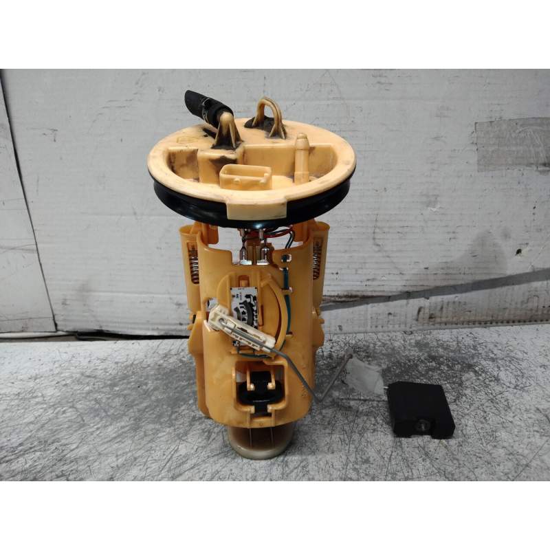 Recambio de bomba combustible para bmw serie 3 berlina (e46) 320d referencia OEM IAM 6750582 228214002002 
