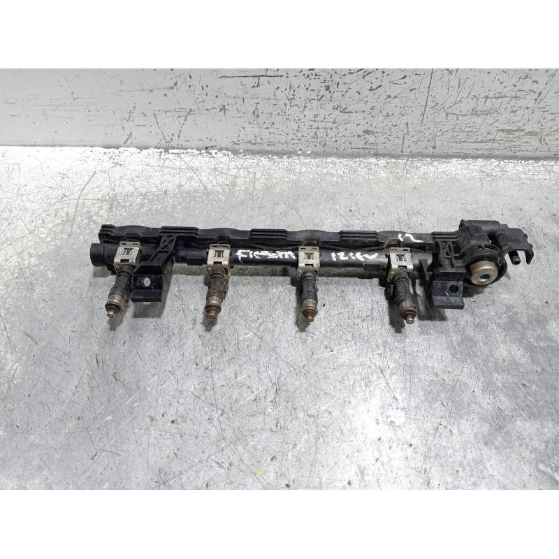 Recambio de rampa inyectora para ford fiesta (ccn) trend referencia OEM IAM 0280151276 12G 2012
