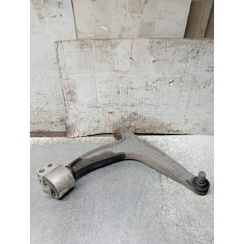 BRAZO SUSPENSION INFERIOR DELANTERO DERECHO 