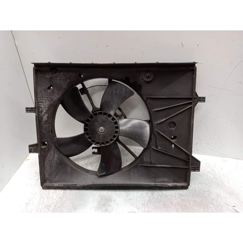 Recambio de electroventilador para mazda mx-5 (nc) referencia OEM IAM lfg11011107  