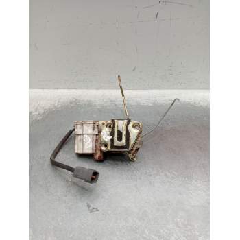 MOTOR CIERRE CENTRALIZADO DELANTERO DERECHO 8300004821 5P D06159350