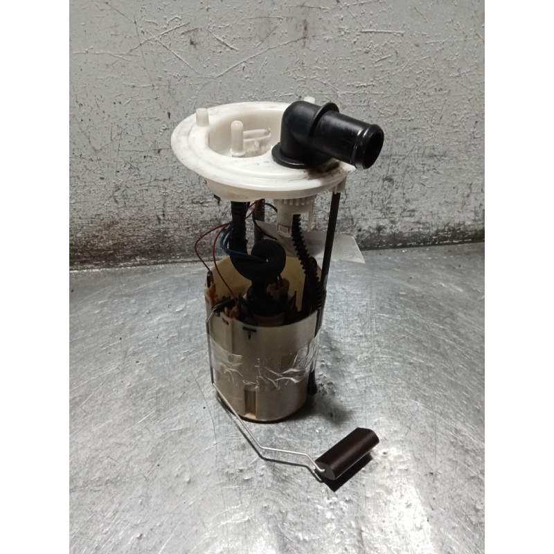 Recambio de bomba combustible para iveco daily vi furgoneta 33s13, 35s13, 35c13 referencia OEM IAM 20157112 69503676 