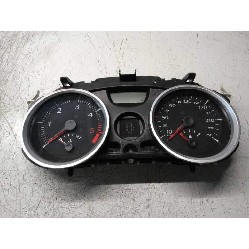 Recambio de cuadro instrumentos para renault megane ii classic berlina dynamique referencia OEM IAM 8200720321N 15DCI 2006