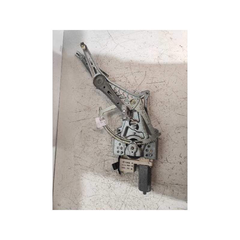 Recambio de elevalunas delantero derecho para opel vectra c berlina club referencia OEM IAM 106046 9178988 C/2003