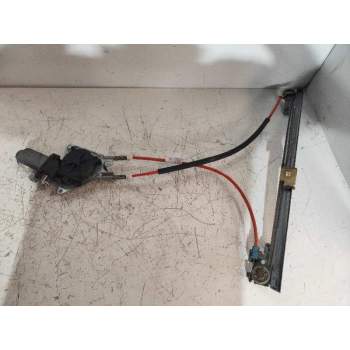 ELEVALUNAS DELANTERO IZQUIERDO 400472T3 3P