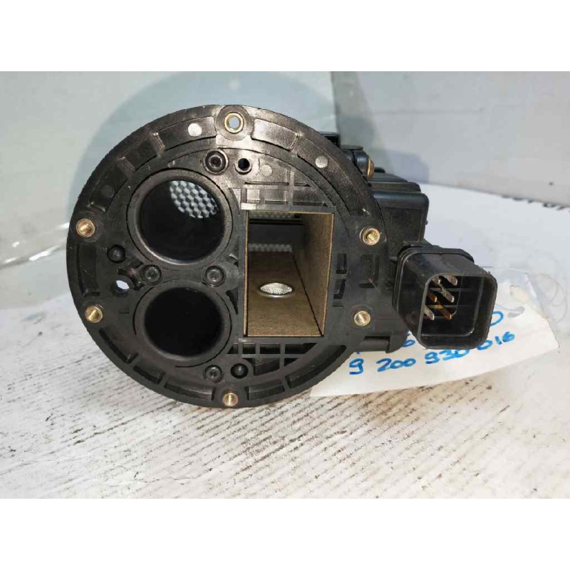 Recambio de caudalimetro para hyundai lantra (j1) 1.8 16v cat referencia OEM IAM RA136608X0 9200930016 KEFICO