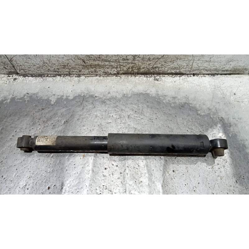 Recambio de amortiguador trasero derecho para opel combo d expression l1h1 referencia OEM IAM 51960190  
