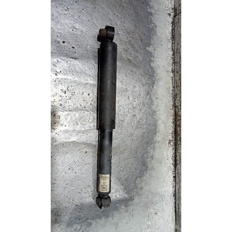 Recambio de amortiguador trasero izquierdo para opel combo d expression l1h1 referencia OEM IAM 51960190  