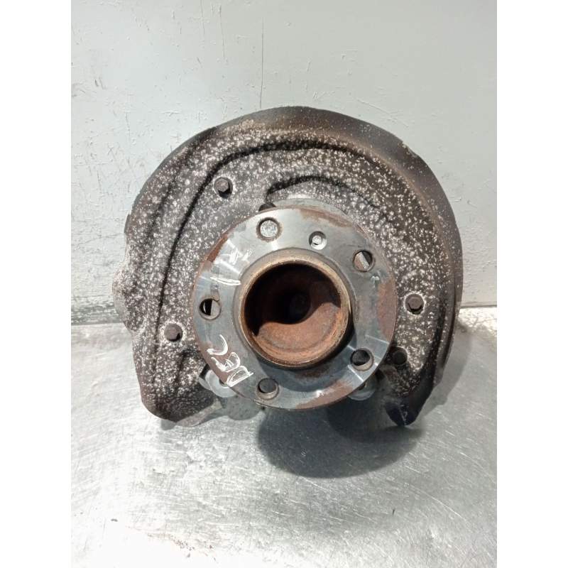 Recambio de mangueta delantera izquierda para bmw 3 touring (f31) 318 d referencia OEM IAM 686773502 56091210 
