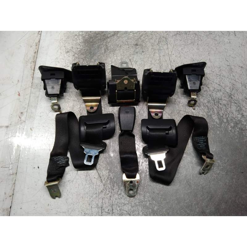 Recambio de juego cinturones trasero para bmw serie 7 (e38) 725tds referencia OEM IAM   4P