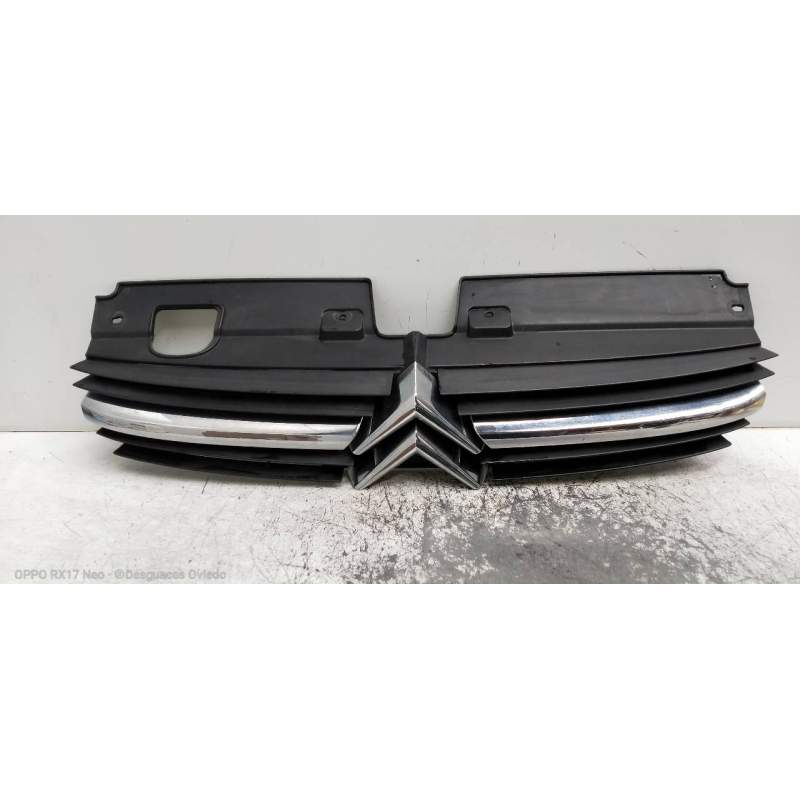 Recambio de rejilla delantera para citroën c5 berlina 2.0 hdi sx referencia OEM IAM   