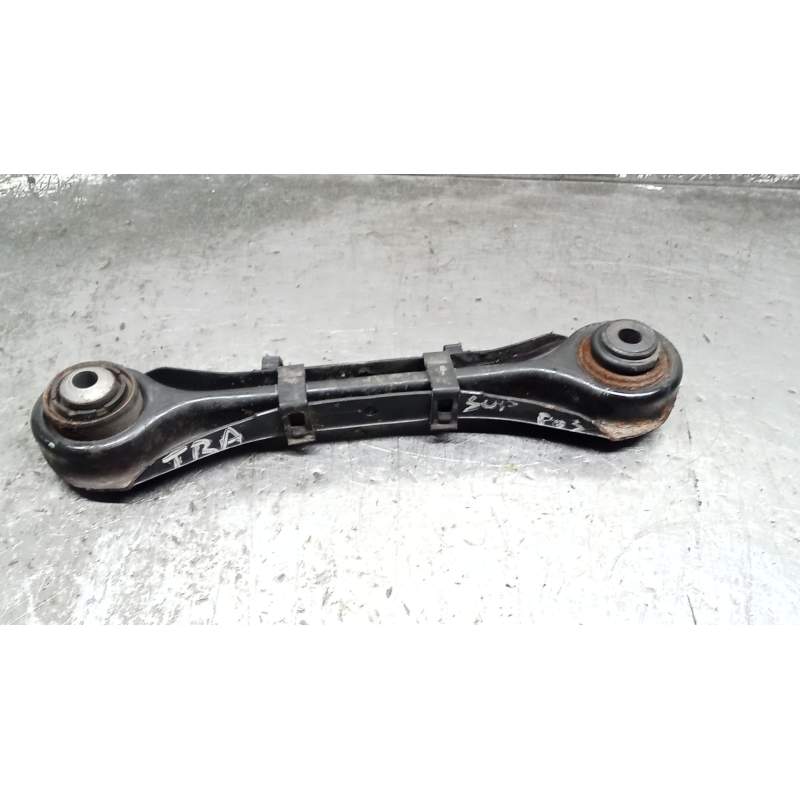 Recambio de brazo suspension superior trasero derecho para bmw 1 (e87) 116 i referencia OEM IAM 10353212 16G 2005
