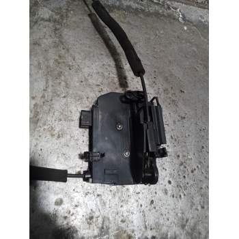 MOTOR CIERRE CENTRALIZADO DELANTERO IZQUIERDO 5P 2014
