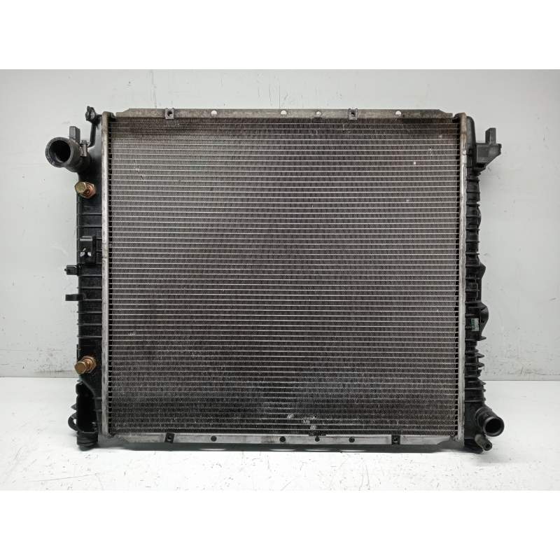 Recambio de radiador agua para ssangyong rodius xdi referencia OEM IAM 621778621779 27XDI 2005