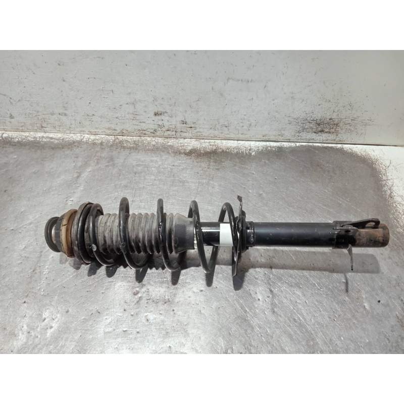 Recambio de amortiguador delantero derecho para toyota aygo (_b4_) 1.0 (kgb40) referencia OEM IAM 485100H040 03081000795 
