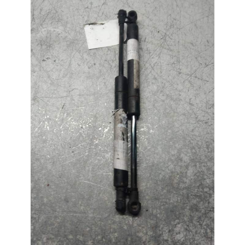 Recambio de amortiguadores maletero / porton para volvo s40 berlina 1.8i referencia OEM IAM 30852059  490N