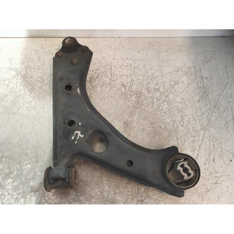 Recambio de brazo suspension inferior delantero izquierdo para peugeot bipper básico referencia OEM IAM   