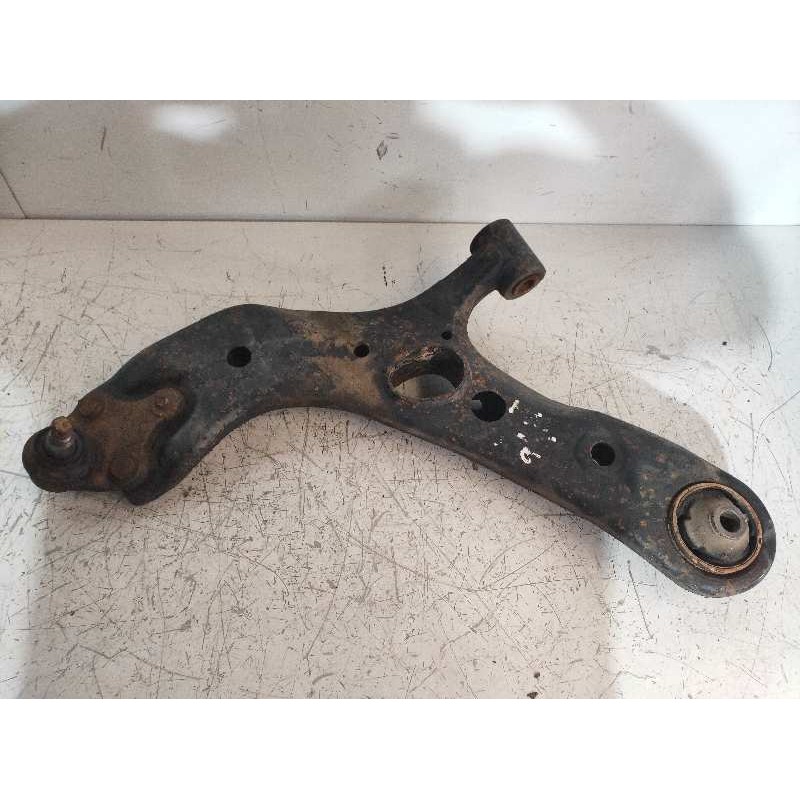 Recambio de brazo suspension inferior delantero izquierdo para toyota rav 4 (a3) active referencia OEM IAM   